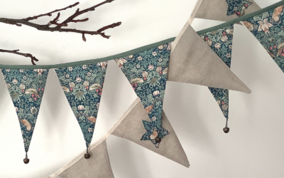 FREE PATTERN PRINTABLE :: BUNTING GARLAND LIBERTY STRAWBERRY THIEF