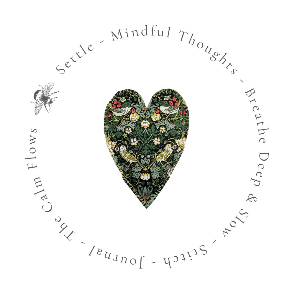 William Morris Lavender Heart Forrest Green